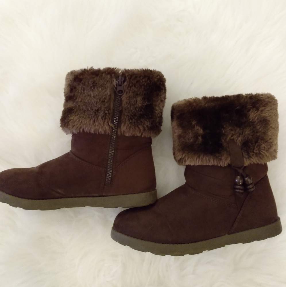 Chocolate Brown Boots, Size 5 Girls
